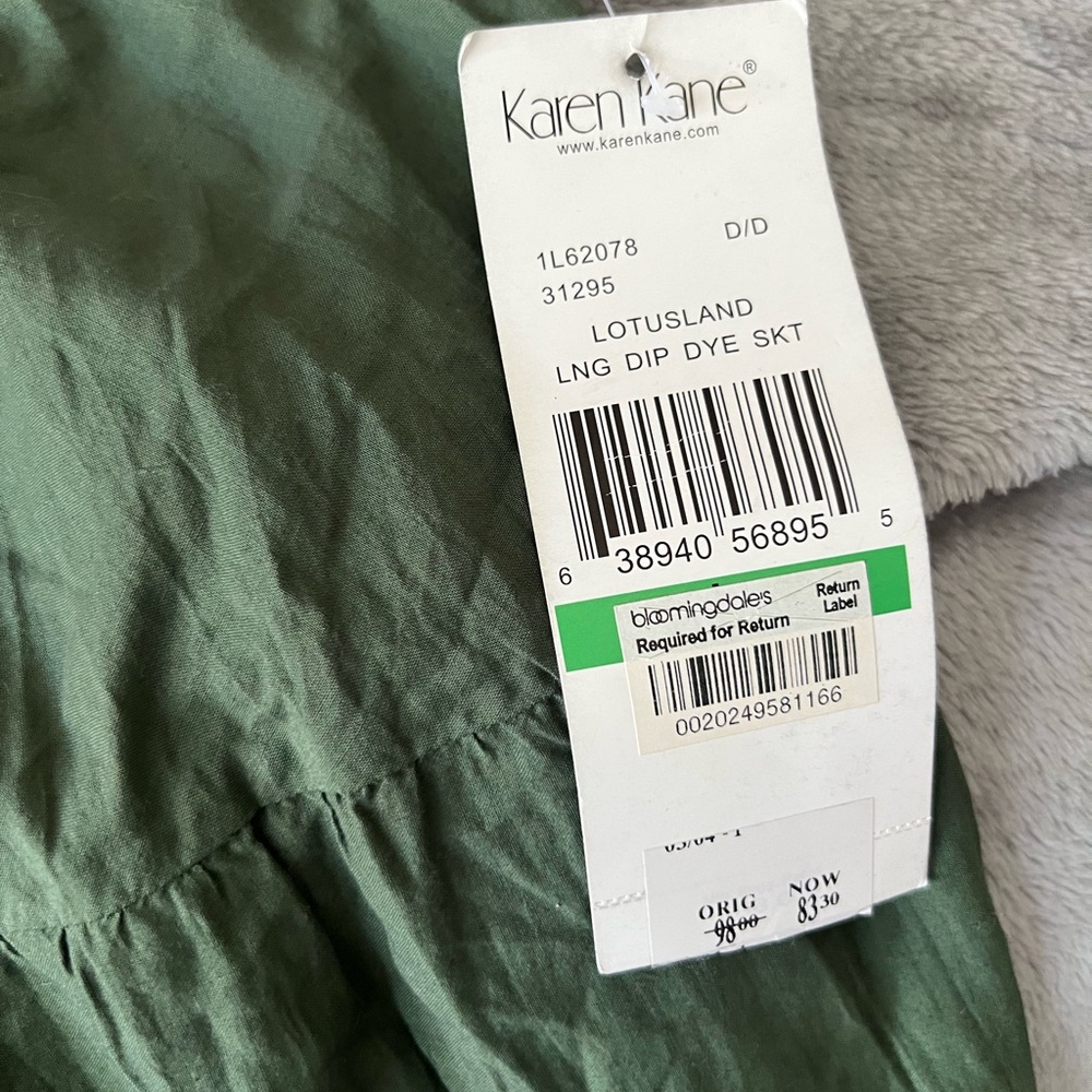 Karen Kane, Dip Dye Maxi skirt - Picture 2 of 4